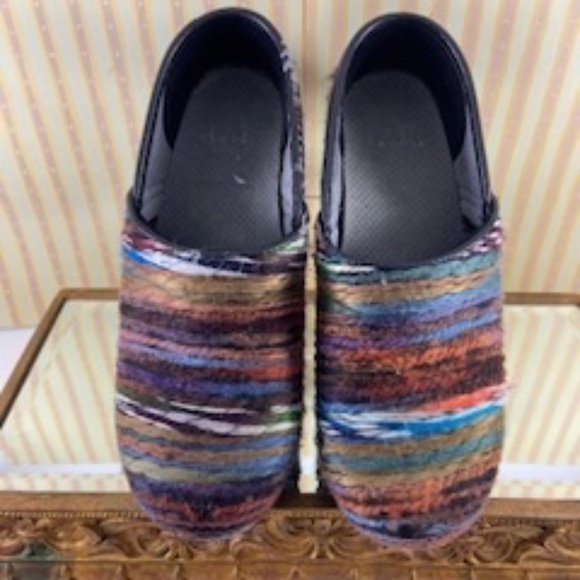 Dansko Clogs - Picture 10 of 16